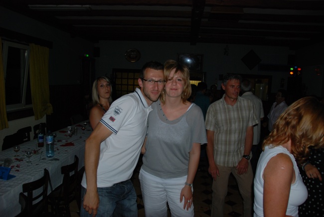 AG2010 (110)