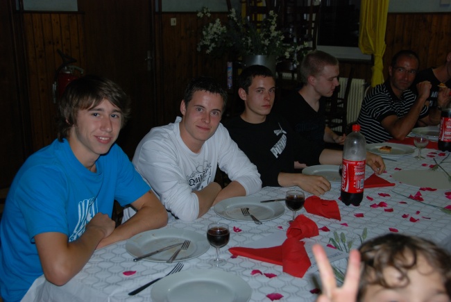 AG2010 (79)