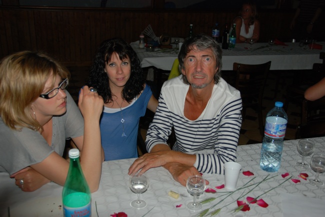 AG2010 (98)