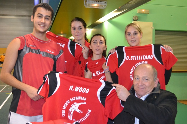 Remise des tenues par les sponsors (4)
