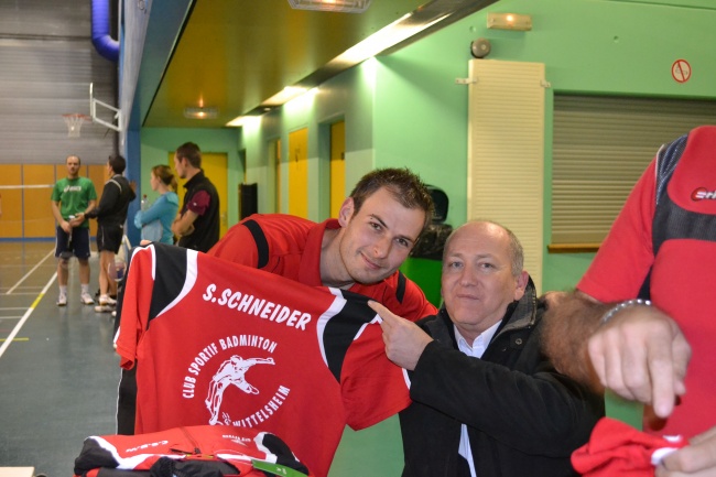 Remise des tenues par les sponsors (6)